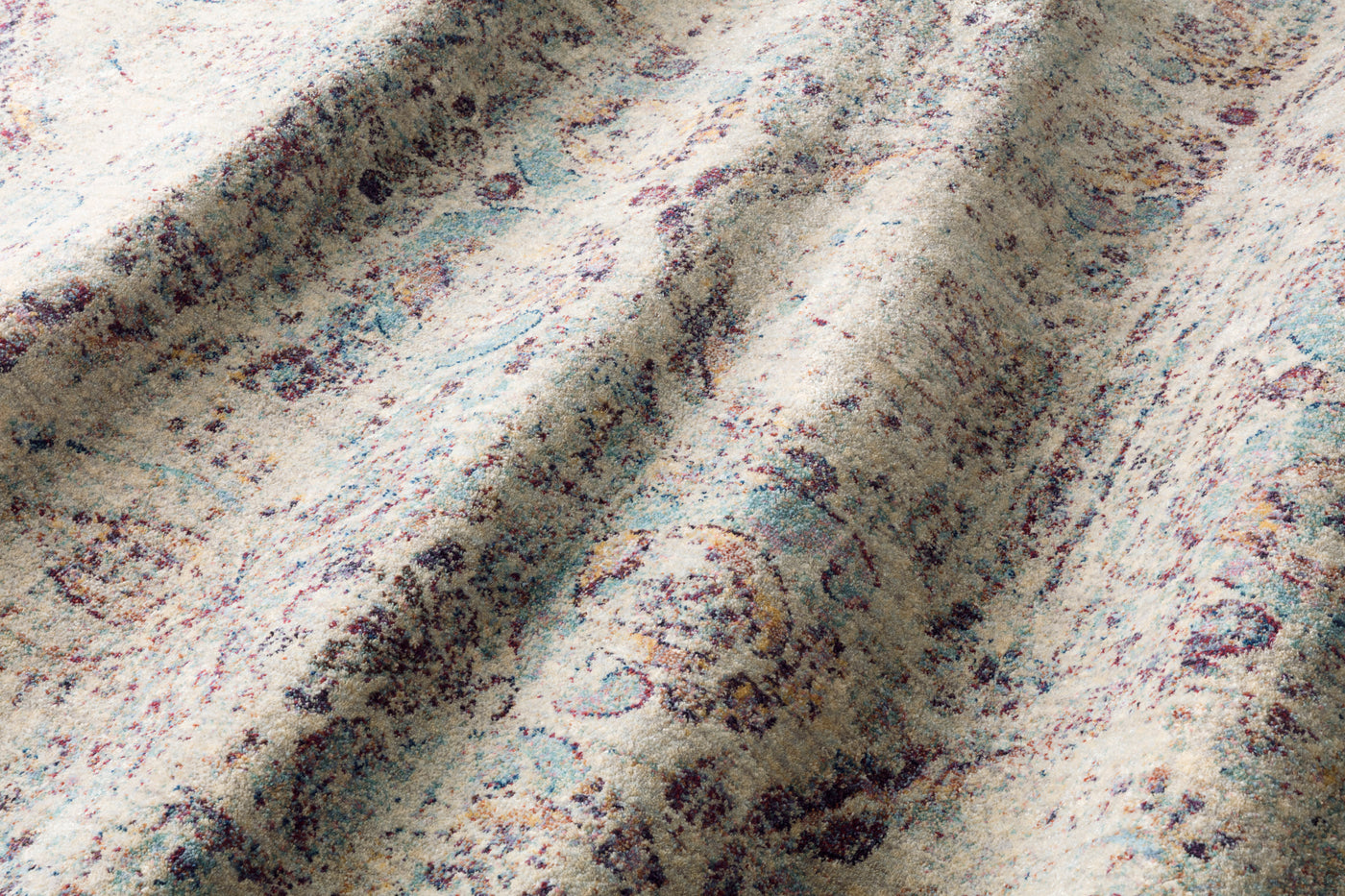 Anastasia Rug, Silver/Plum
