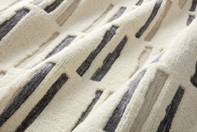 Bennett Rug, Ivory/Charcoal