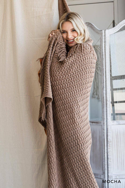 Oversize Knit Blanket w/ Fringe - Birch and Bind